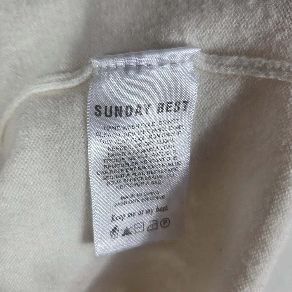 Aritzia Sunday Best Size L Cream Merino Wool Daisy Sweater Daisies Flower Print - Picture 15 of 16